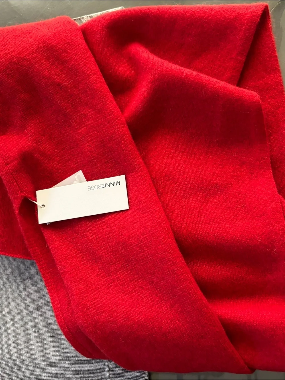 NWT Minnie Rose Vibrant Red Cashmere Scarf